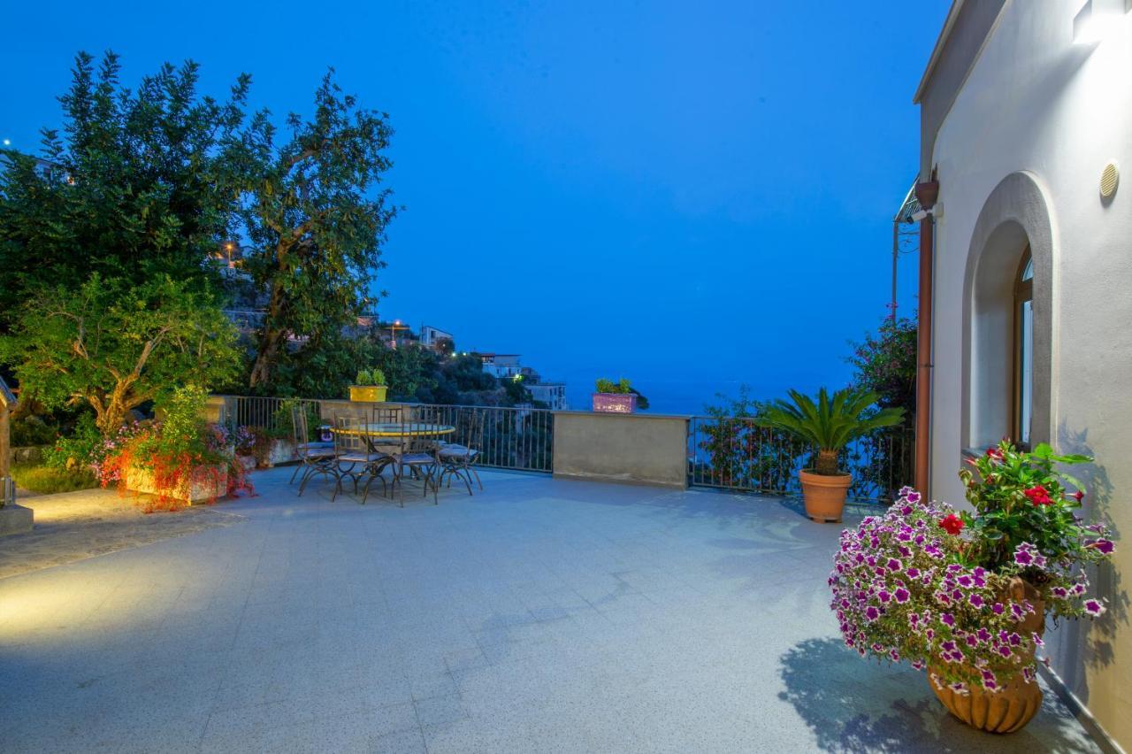 Le Contrade By Sosore Holiday Homes -Amalfi Coast ฟูโรเร ภายนอก รูปภาพ